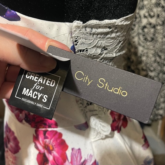 City Studio Floral Fit and Flare Gown Size 9 NWT - Picture 13 of 15